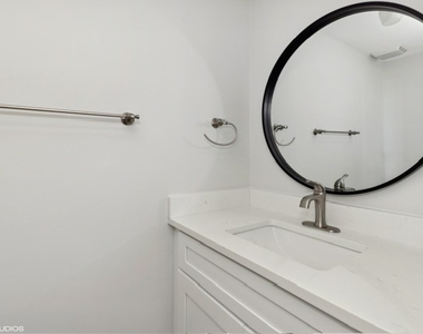 47 W Stone Avenue - Photo Thumbnail 11