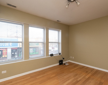 3103 W Lawrence Avenue - Photo Thumbnail 8