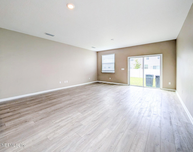 9868 Fiddleback Lane - Photo Thumbnail 4