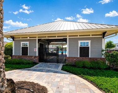 9868 Fiddleback Lane - Photo Thumbnail 15