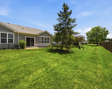 16340 Crescent Lake Drive - Photo Thumbnail 2