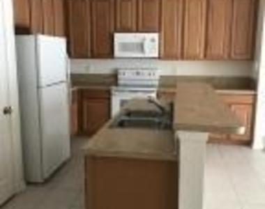 7104 Stonelion Circle - Photo Thumbnail 2