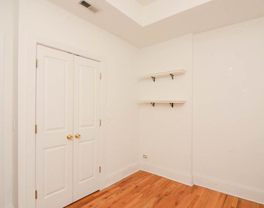 1314 W Roscoe Street - Photo Thumbnail 14