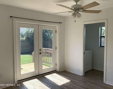 1200 16th Avenue - Photo Thumbnail 10