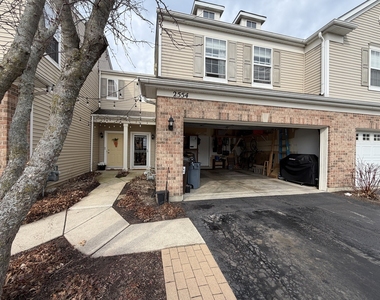 2554 Evergreen Circle - Photo Thumbnail 1