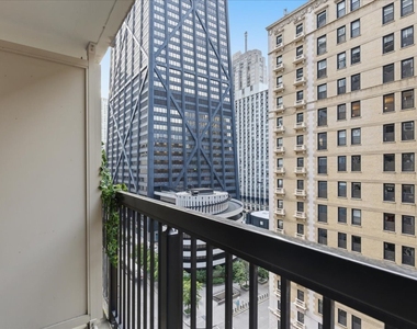 201 E Chestnut Street - Photo Thumbnail 10