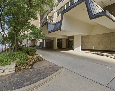 201 E Chestnut Street - Photo Thumbnail 1