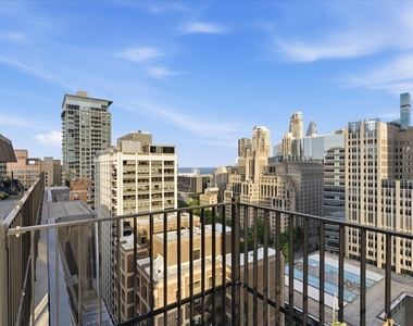 201 E Chestnut Street - Photo Thumbnail 27