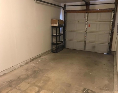 3427 Fox Hill Road - Photo Thumbnail 14