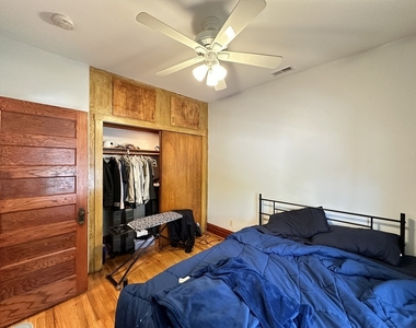 2821 W Shakespeare Avenue - Photo Thumbnail 18