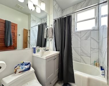 2821 W Shakespeare Avenue - Photo Thumbnail 20