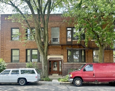 2821 W Shakespeare Avenue - Photo Thumbnail 1