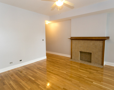 4450 N Sheridan Road - Photo Thumbnail 3
