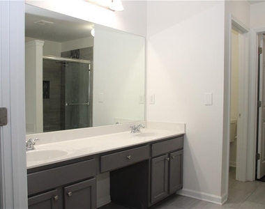 1322 Loowit Falls Way - Photo Thumbnail 18