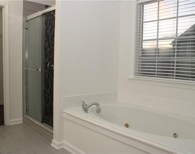 1322 Loowit Falls Way - Photo Thumbnail 19