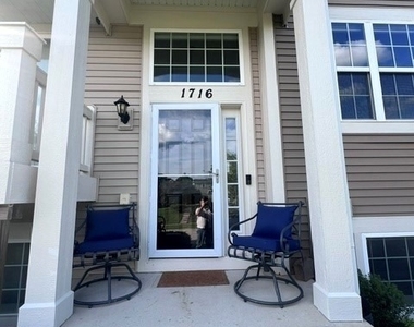 1716 Windward Drive - Photo Thumbnail 6
