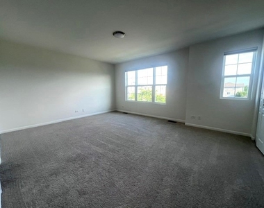 1716 Windward Drive - Photo Thumbnail 24