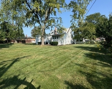 33 E Walnut Avenue - Photo Thumbnail 21