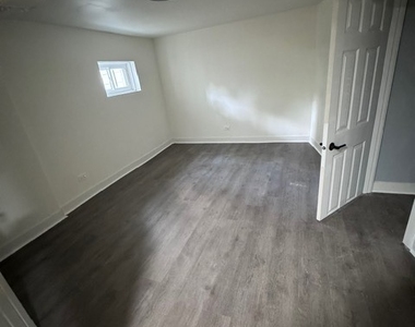 33 E Walnut Avenue - Photo Thumbnail 13
