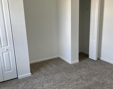 9312 Kiskadee Court - Photo Thumbnail 20