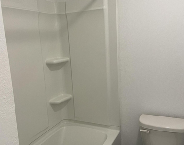 9312 Kiskadee Court - Photo Thumbnail 18