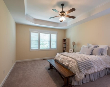 4330 Granby Circle - Photo Thumbnail 7