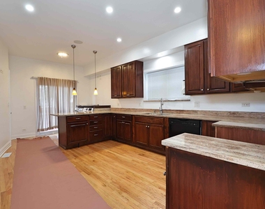 3328 W Cuyler Avenue - Photo Thumbnail 5