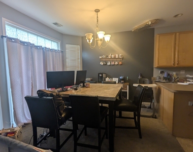 499 Brookside Drive - Photo Thumbnail 2