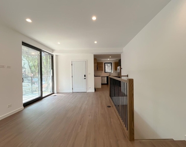 3710 N Kenmore Avenue - Photo Thumbnail 1