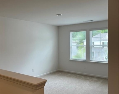 543 Madision Lakeview Drive - Photo Thumbnail 29