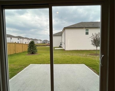543 Madision Lakeview Drive - Photo Thumbnail 44