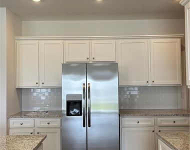 543 Madision Lakeview Drive - Photo Thumbnail 13