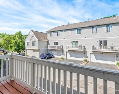 3472 Ravinia Circle - Photo Thumbnail 9