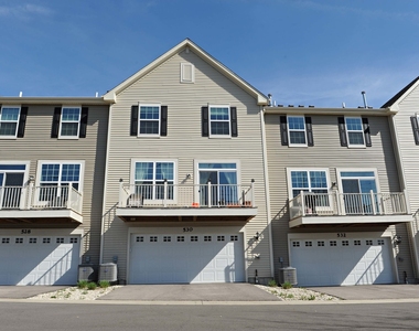 530 Cimmaron Circle - Photo Thumbnail 1