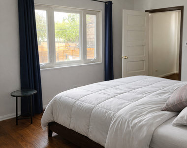 1706 W Jarvis Avenue - Photo Thumbnail 6