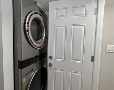 2702 S Homan Avenue - Photo Thumbnail 10