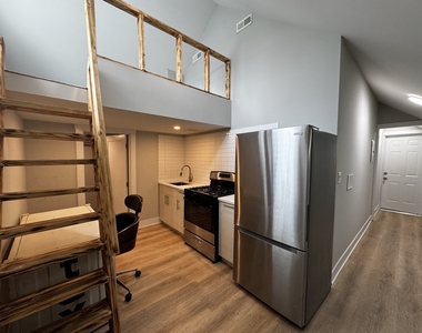 2702 S Homan Avenue - Photo Thumbnail 1