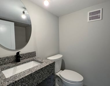 2702 S Homan Avenue - Photo Thumbnail 7