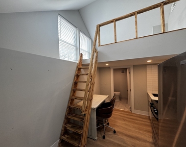 2702 S Homan Avenue - Photo Thumbnail 2