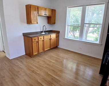 4652 W Palmer Street - Photo Thumbnail 5