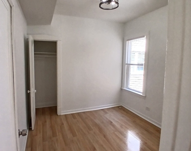4652 W Palmer Street - Photo Thumbnail 8
