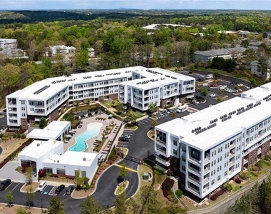 550 Northridge Parkway - Photo Thumbnail 23