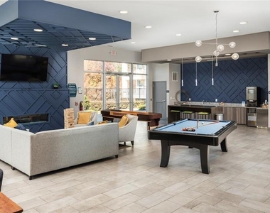 550 Northridge Parkway - Photo Thumbnail 18