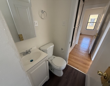 7351 N Damen Avenue - Photo Thumbnail 17