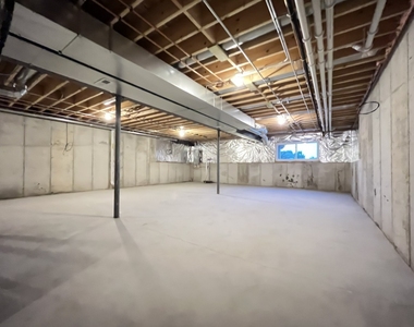 972 Meadow Lane - Photo Thumbnail 19