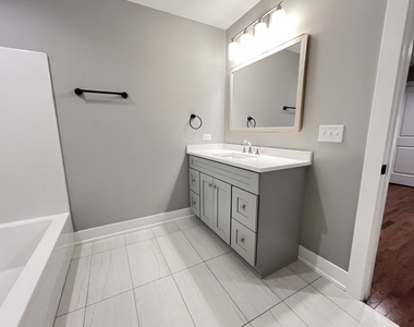 972 Meadow Lane - Photo Thumbnail 10