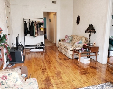3516 N Broadway Street - Photo Thumbnail 2