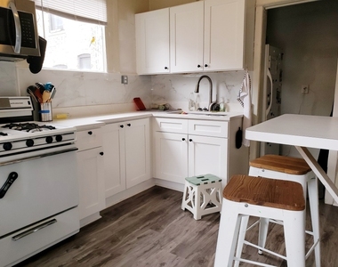 3516 N Broadway Street - Photo Thumbnail 3