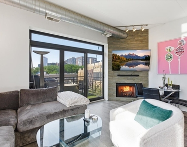 1155 W Madison Street - Photo Thumbnail 6