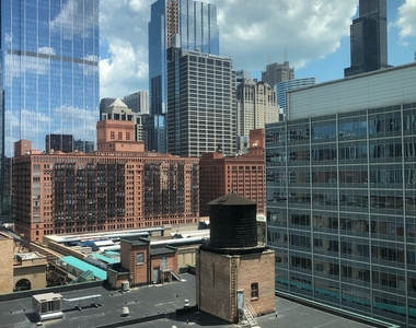 200 N Jefferson Street - Photo Thumbnail 11